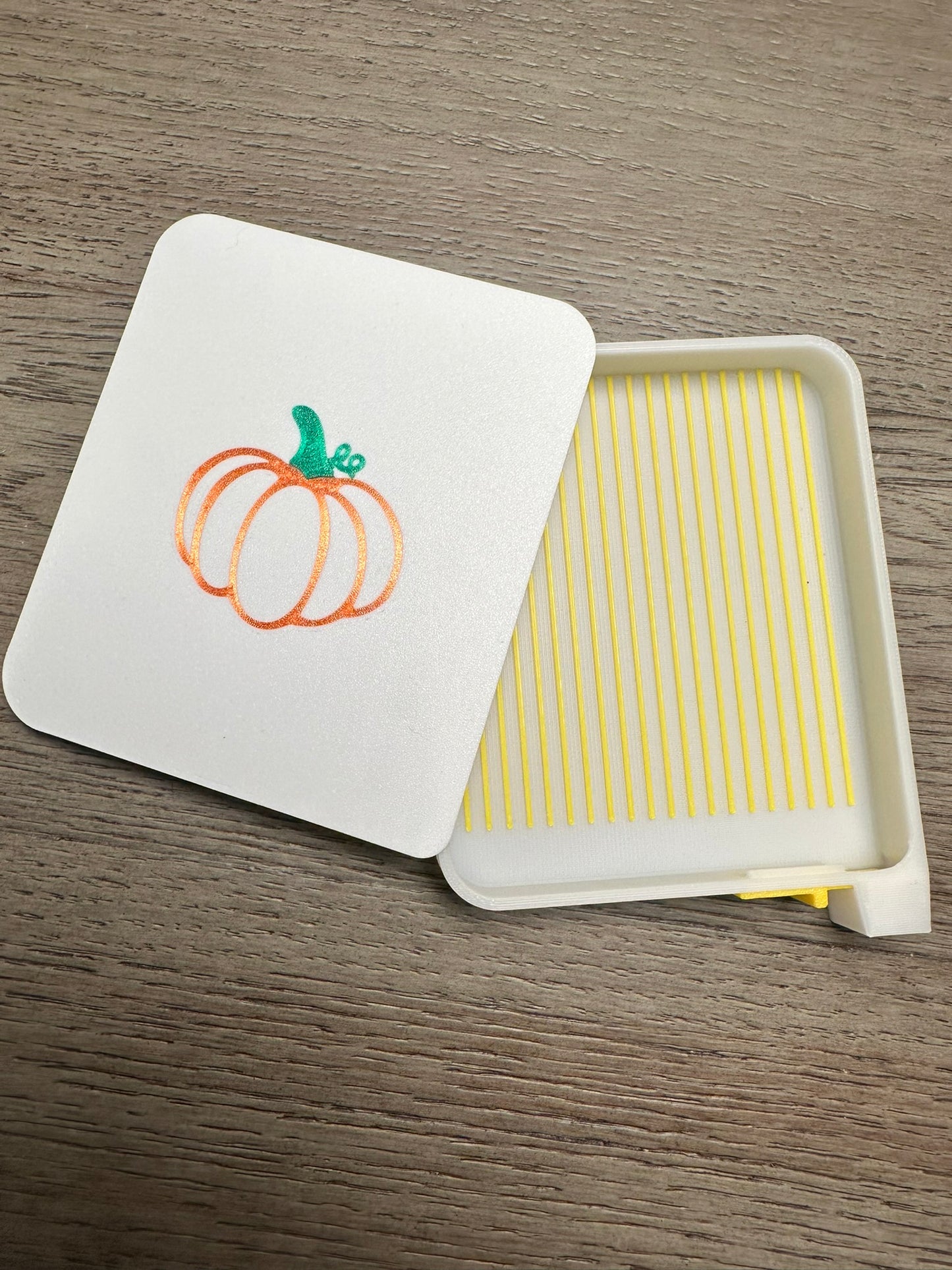 Imperfect Trays No.6 - Standard Pumpkin Tray