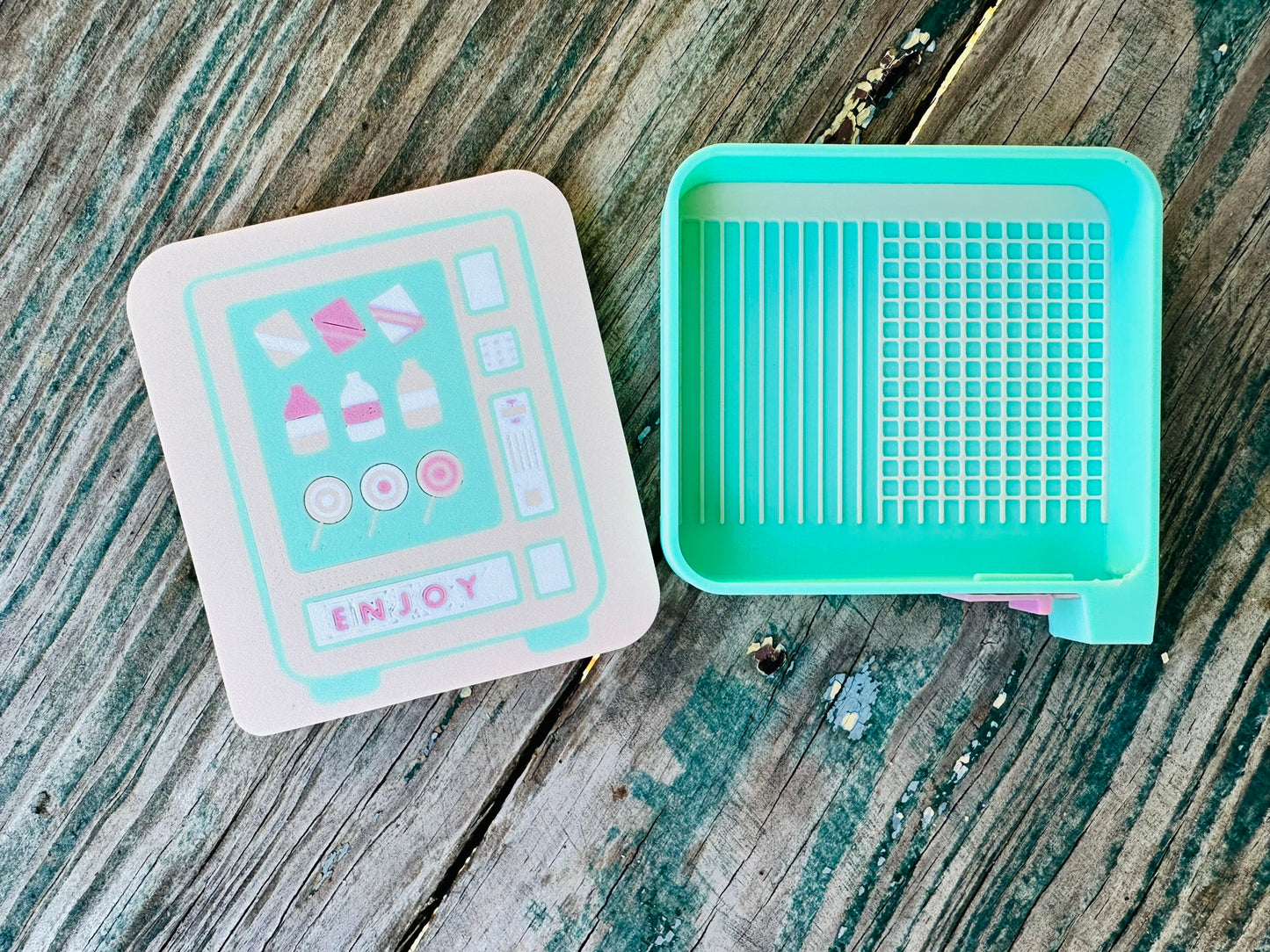 RETIRING- Single Placer Hybrid Diamond Art Tray- Snack Machine