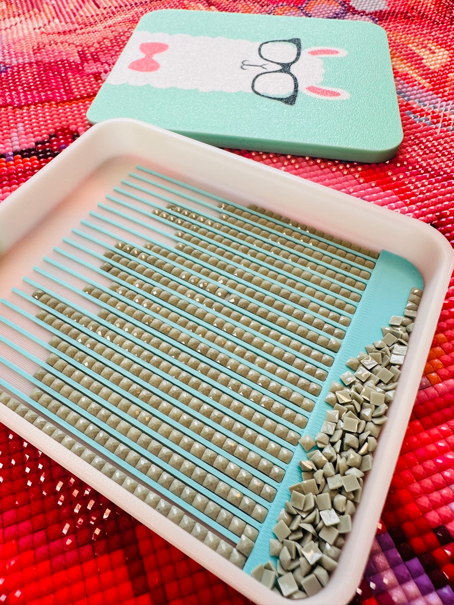 Diamond Art Tray with Lid- Peabody Llama